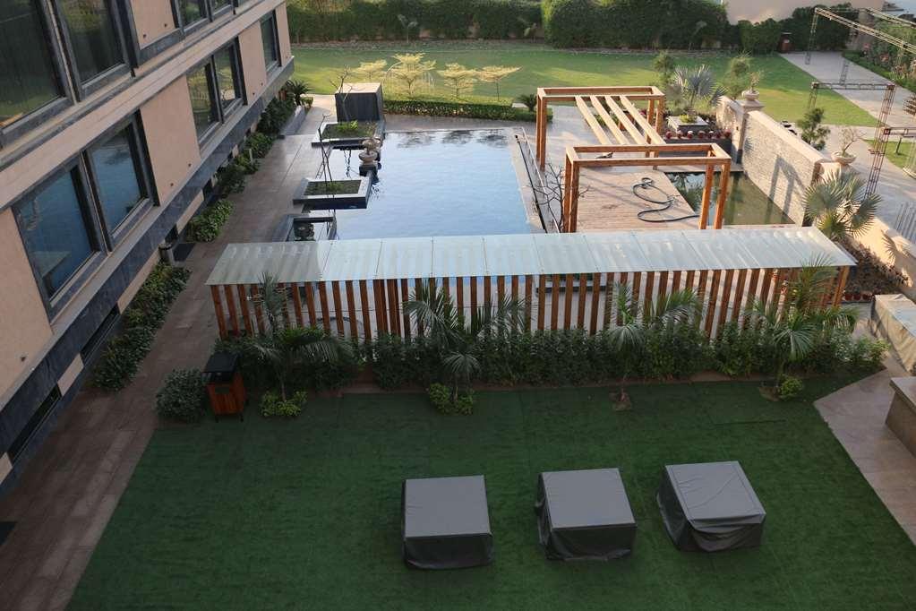 Ramada By Wyndham Varanasi Katesar Chandauli Facilidades foto